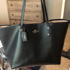 Coach tote
